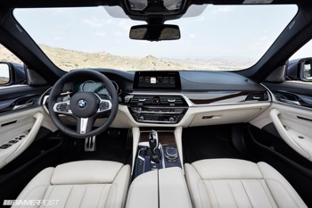 [Imagen: P90237270_highRes_the-new-bmw-5-series-small.jpg]