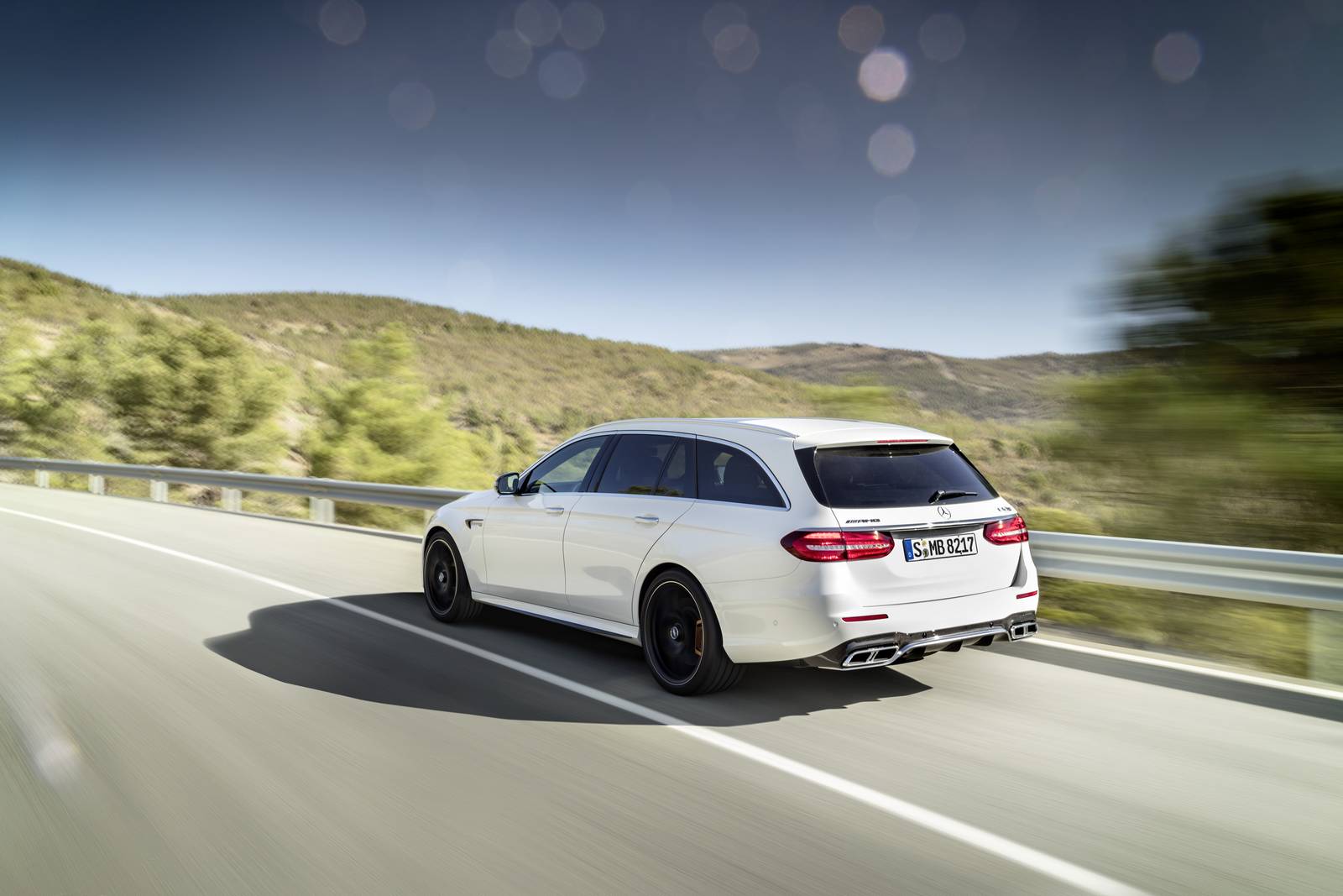 Name:  Mercedes-AMG-E63-S-Estate-6.jpg
Views: 2484
Size:  112.7 KB