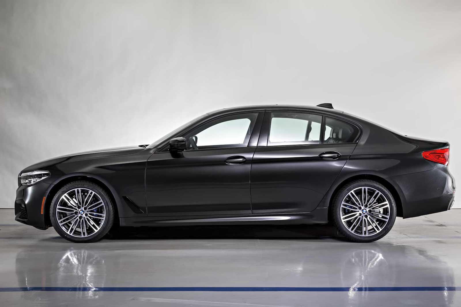Name:  g30-5-series-darkgraphitemetallic-msport3.jpg
Views: 49833
Size:  98.1 KB