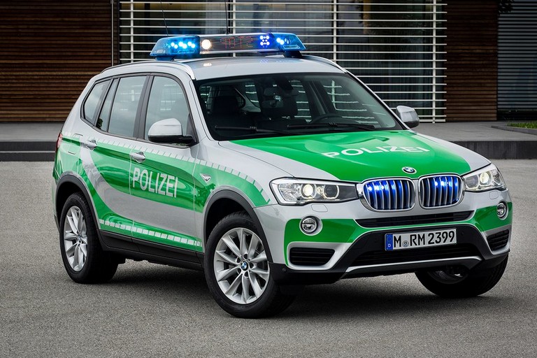 Name:  polizei x3.jpg
Views: 6632
Size:  138.9 KB