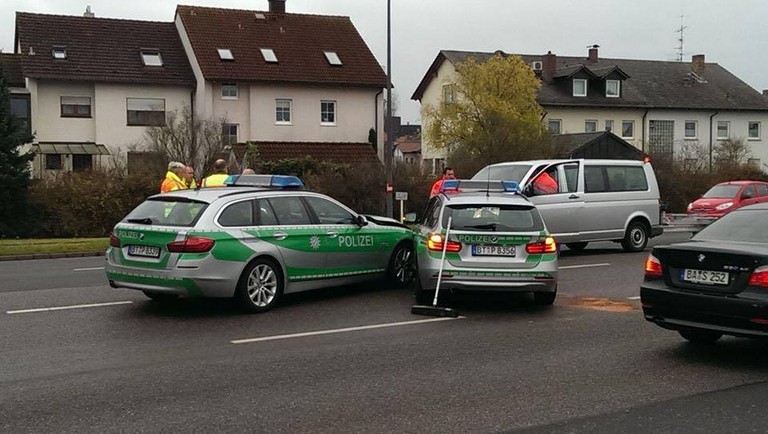 Name:  polizei crash.jpg
Views: 7254
Size:  98.9 KB