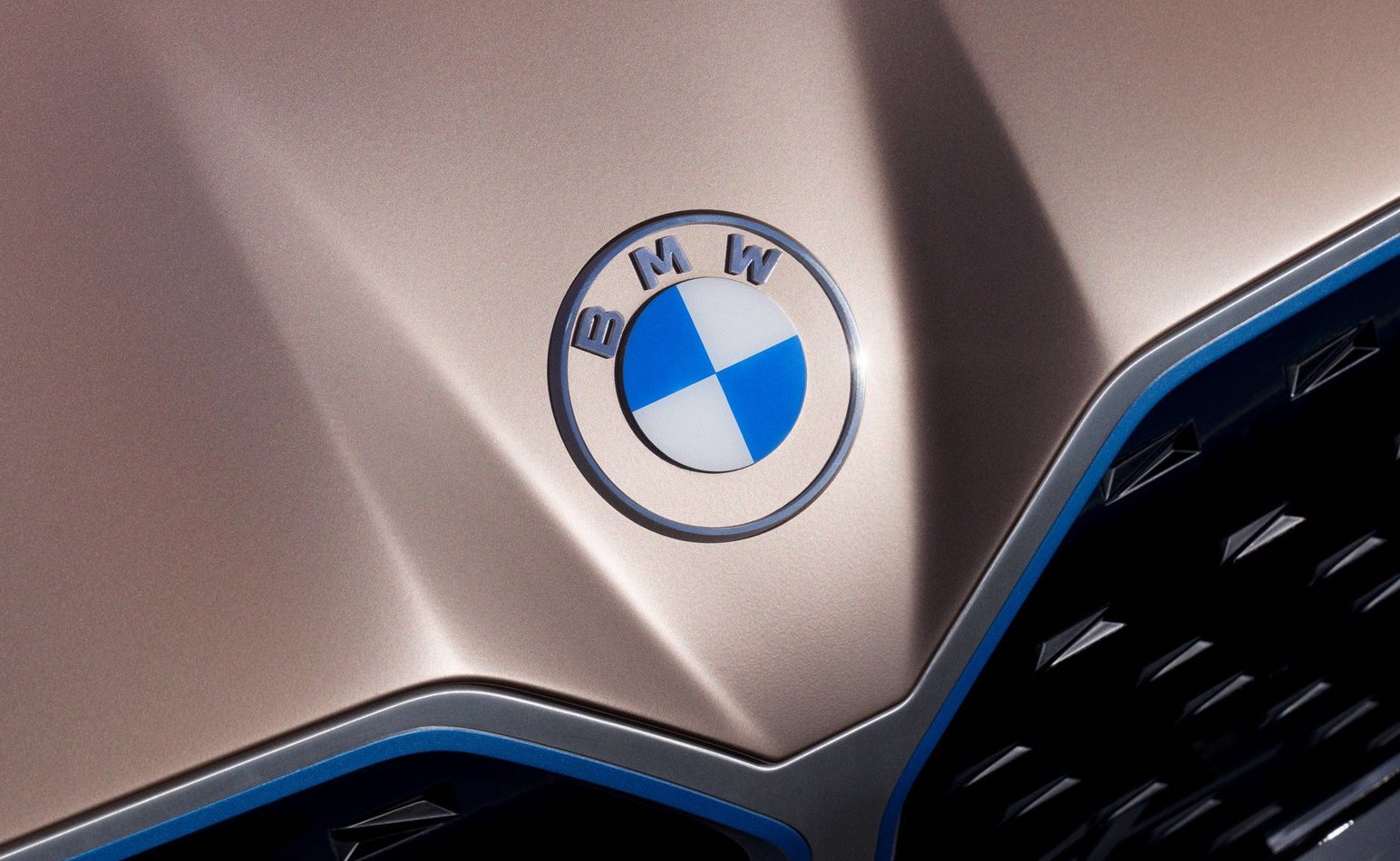 Name:  2020 BMW New Logo.jpeg
Views: 33476
Size:  234.4 KB