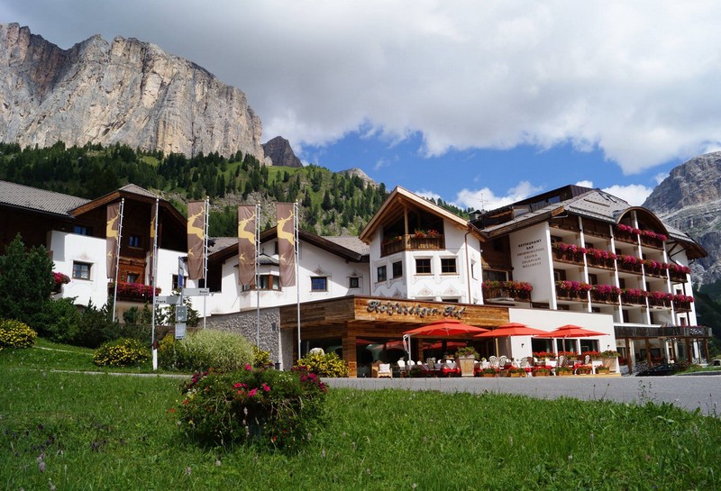 Name:  Sella  Hotel Kolfuschgerhof     10499343_704382849598048_534667051736844303_o.jpg
Views: 25513
Size:  155.6 KB