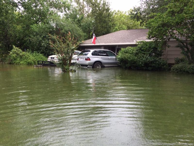 Name:  Flood Harvey TX  bpjbly5stjmadn3cenbr.jpg
Views: 11942
Size:  102.5 KB