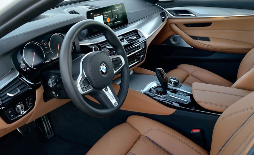 Name:  2017-BMW-5-Series-First-Drive-132-876x535.jpg
Views: 21680
Size:  81.5 KB