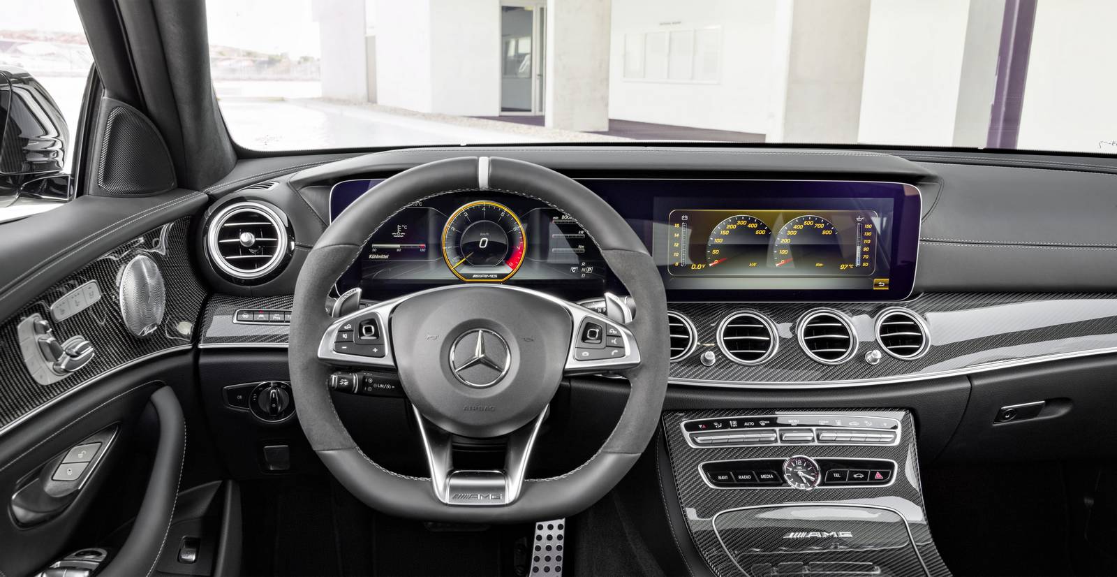 Name:  Mercedes-AMG-E63-S-Estate-19.jpg
Views: 1700
Size:  163.3 KB