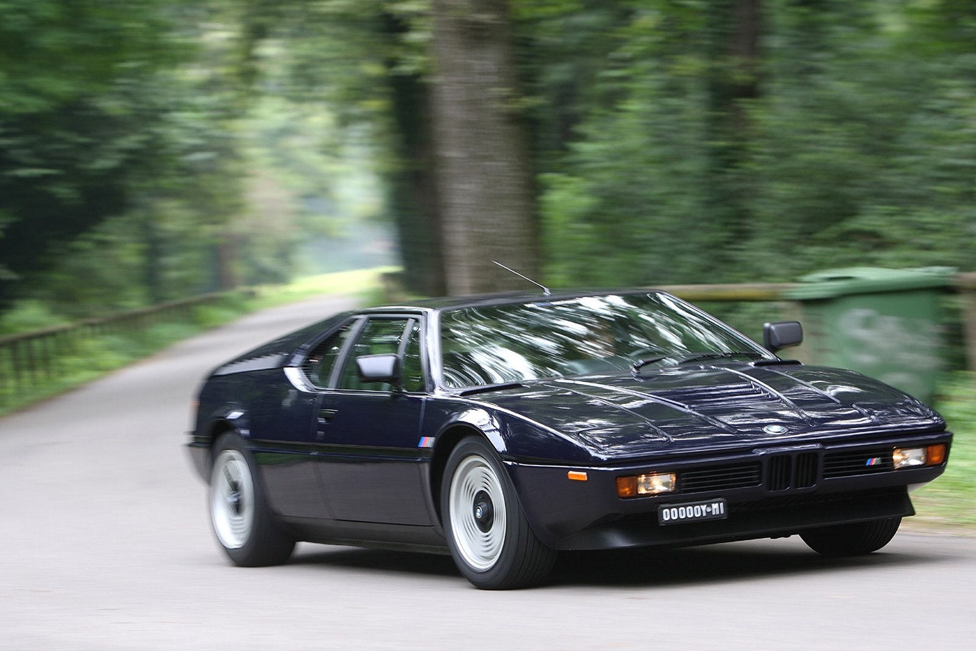 Name:  1978-1981 BMW M1 [15].jpg
Views: 12887
Size:  228.5 KB