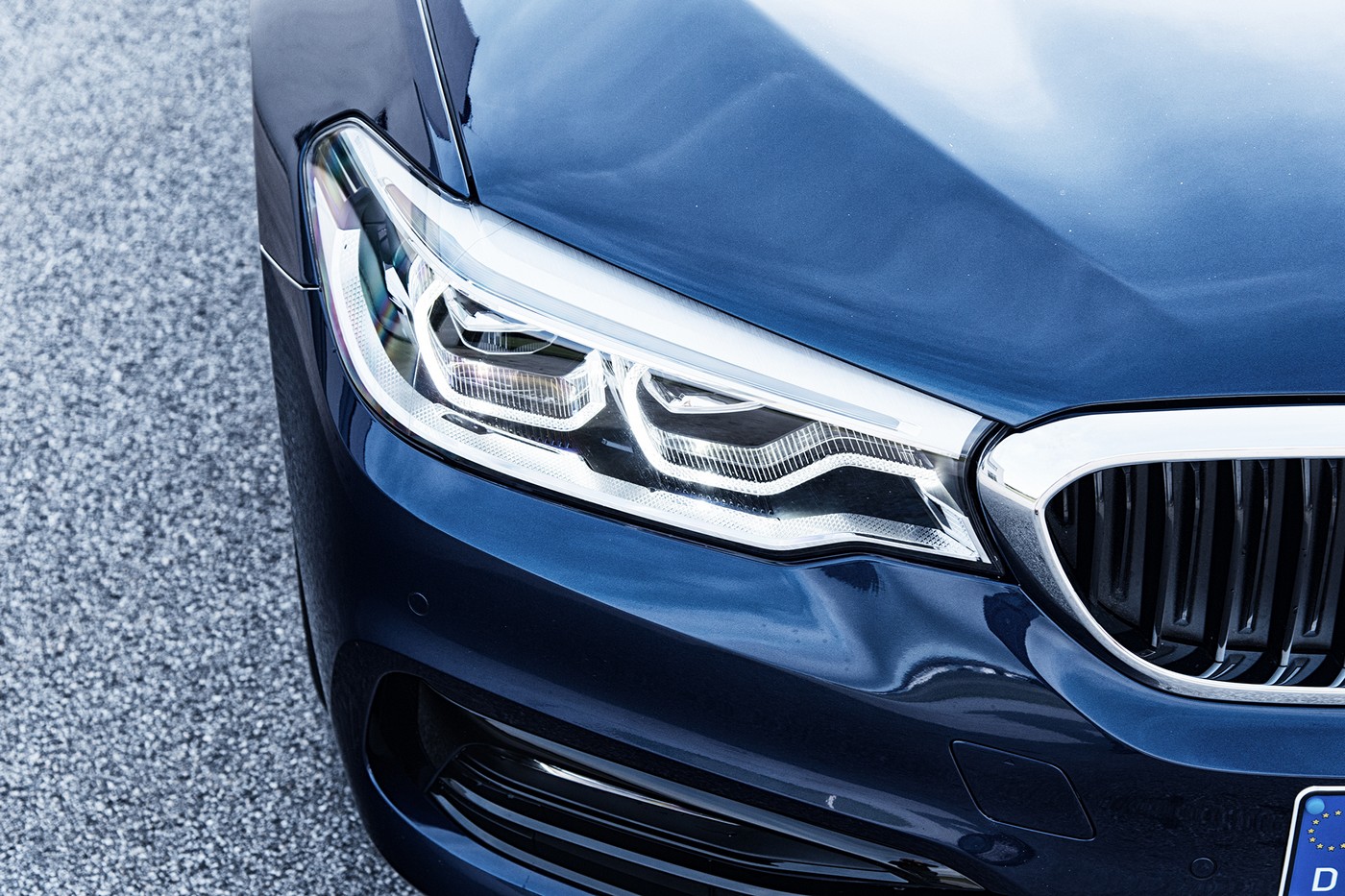 Name:  2017-BMW-530d-xDrive-headlamp.jpg
Views: 1146
Size:  373.6 KB