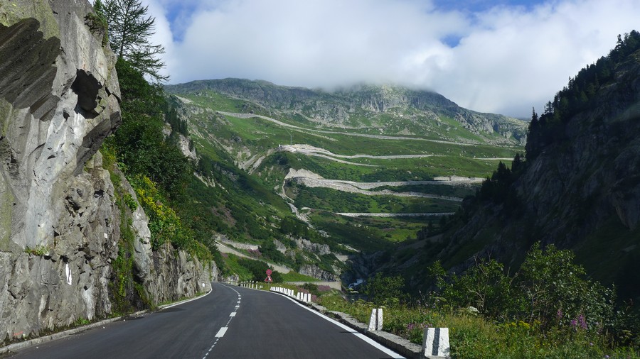 Name:  Furka Pass  P1080474.jpg
Views: 12910
Size:  181.5 KB