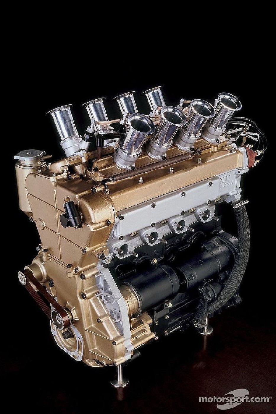 Name:  BMW m10 Radial Valve engine.jpg
Views: 46525
Size:  328.3 KB