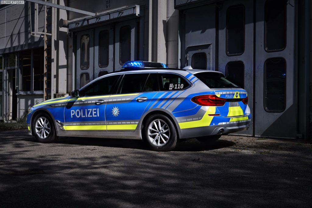 Name:  polizei  3 BMW-5er-Touring-G31-Polizei-Einsatzfahrzeug-2017-04-1024x682.jpg
Views: 2988
Size:  113.1 KB