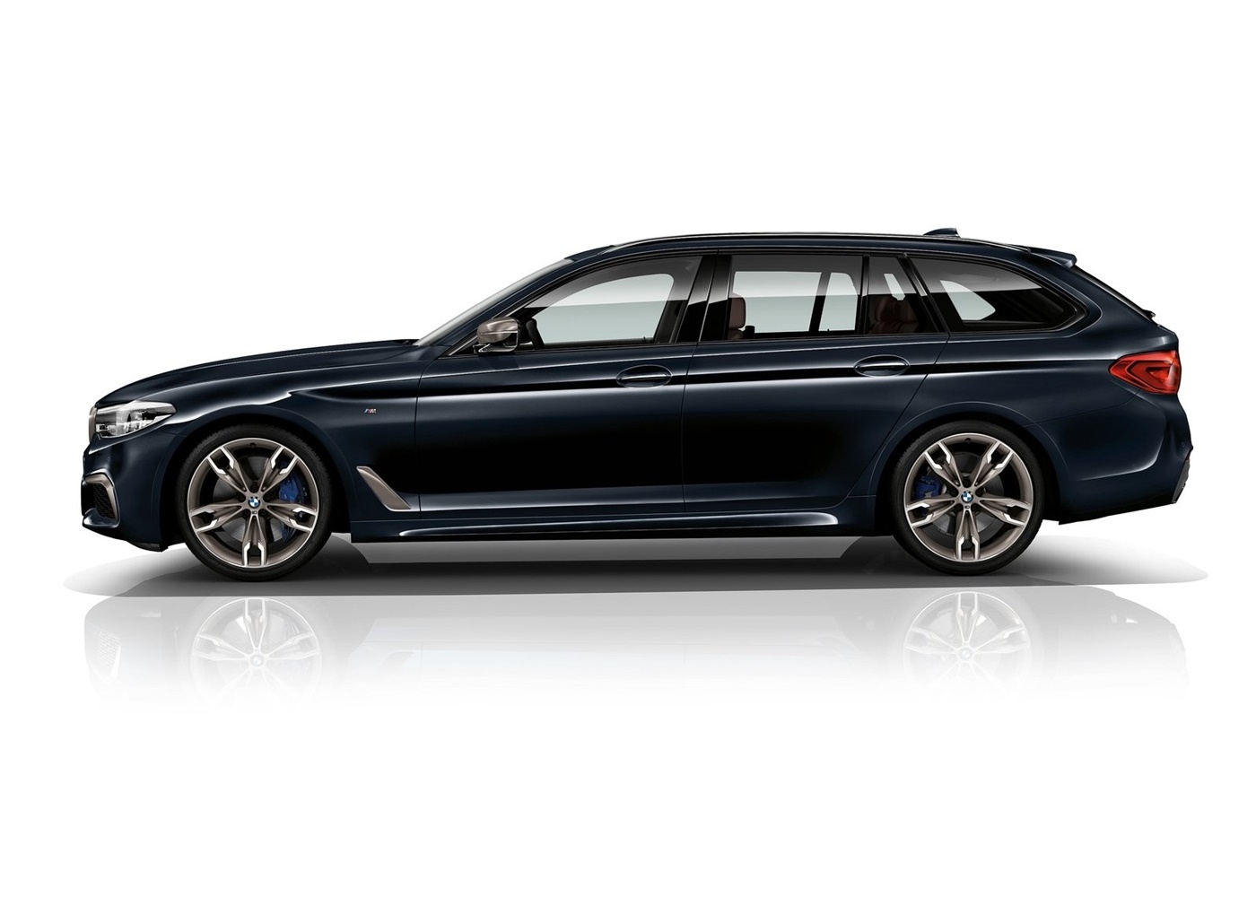 Name:  BMW-M550d_xDrive_Touring-2018-1600-02.jpg
Views: 11646
Size:  166.2 KB