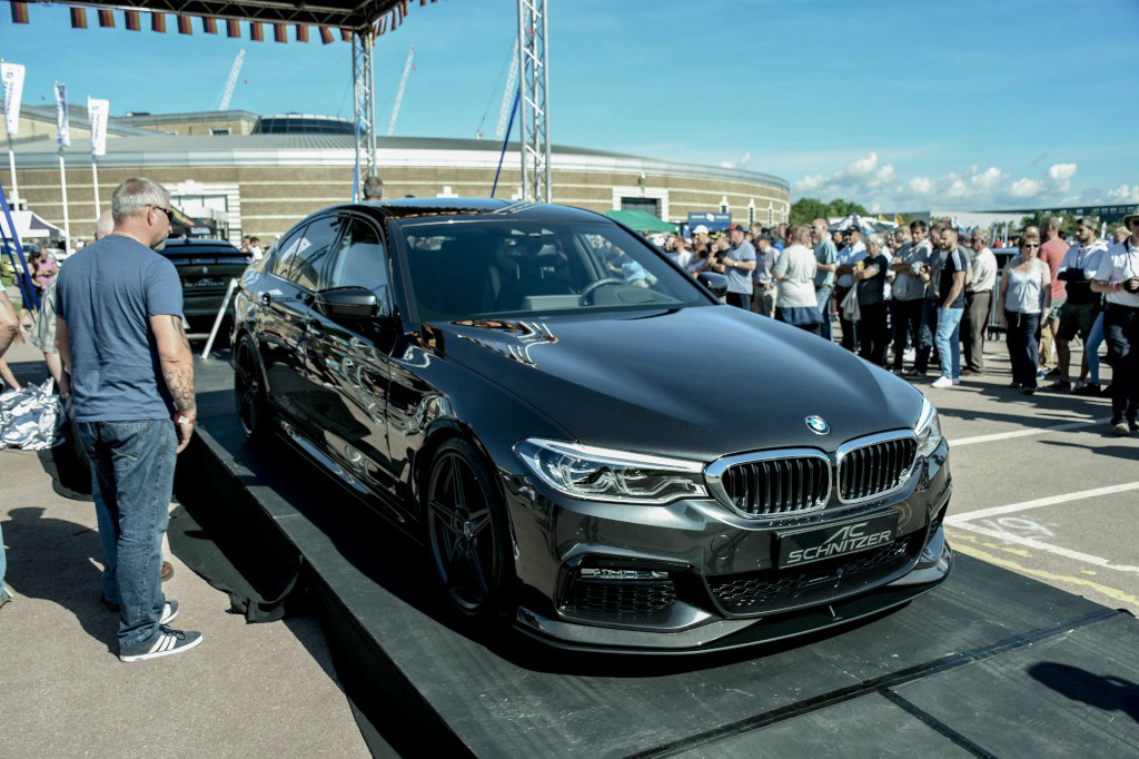 Name:  g30-5-series-schnitzer6.jpg
Views: 14522
Size:  234.1 KB