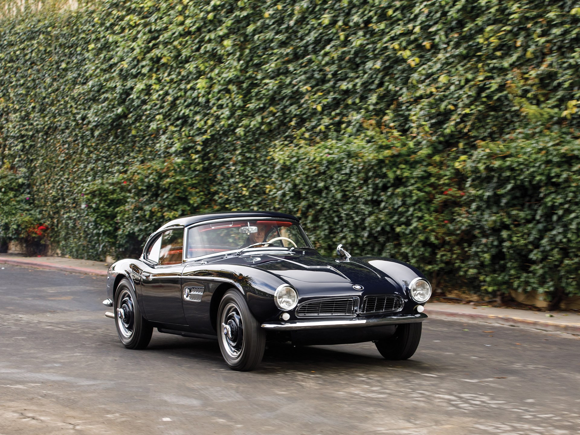 Name:  1958 BMW 507 Roadster S2 70157 RM Arizona 2019-18.jpg
Views: 3761
Size:  720.3 KB