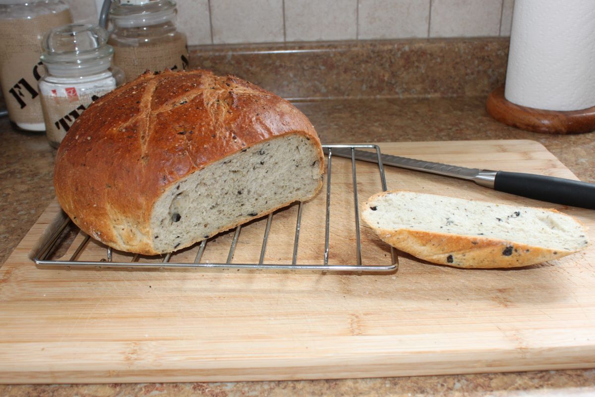 Name:  Olive Bread.JPG
Views: 3024
Size:  143.1 KB