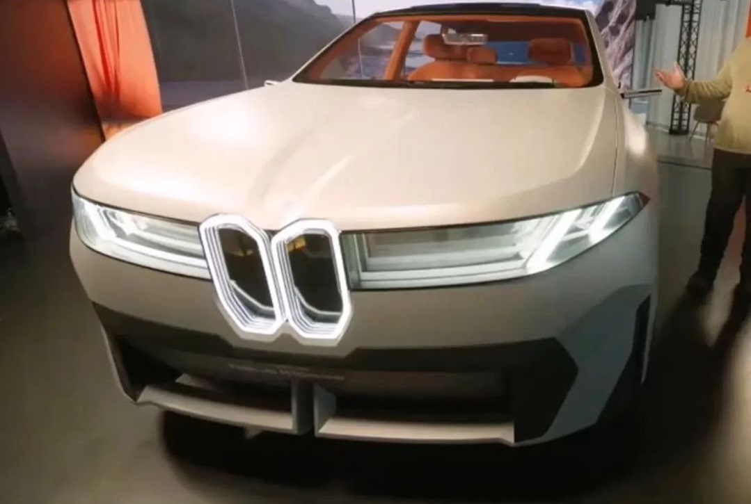 Name:  BMW Vision Neue Klasse X Leaked.jpg
Views: 34487
Size:  127.7 KB